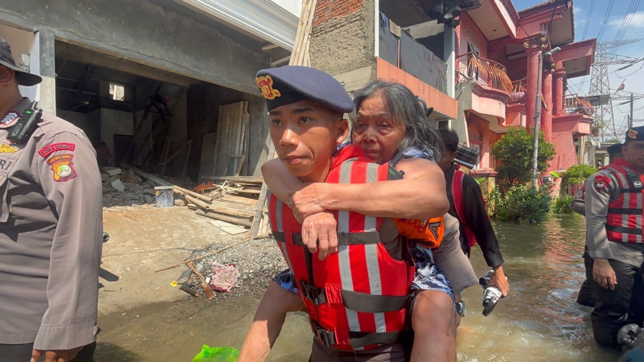 Brimob Polda Metro Jaya: Siaga, Peduli, dan Hadir untuk Masyarakat